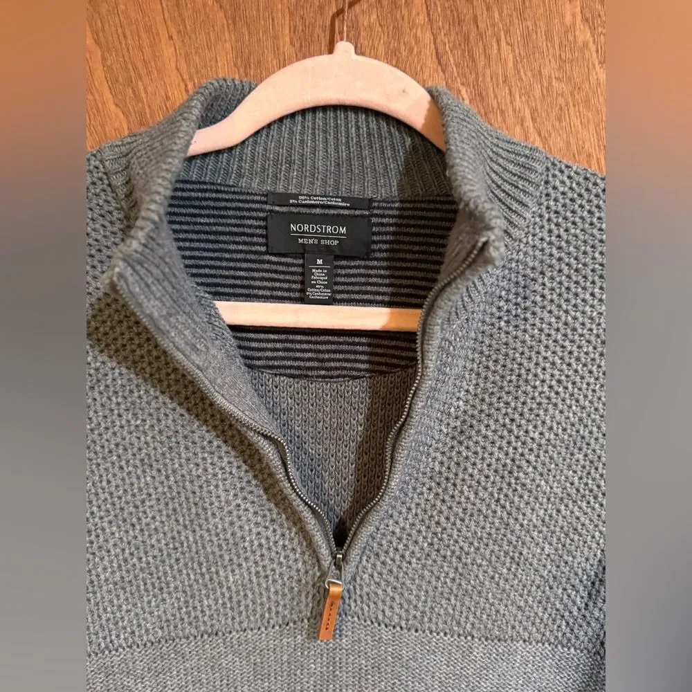 Nordstroms Men’s Shop Gray Cashmere Blend pullover size M
